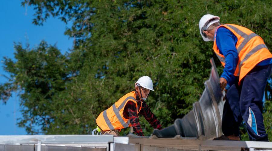 Roof maintenance in Wedgefield, SC